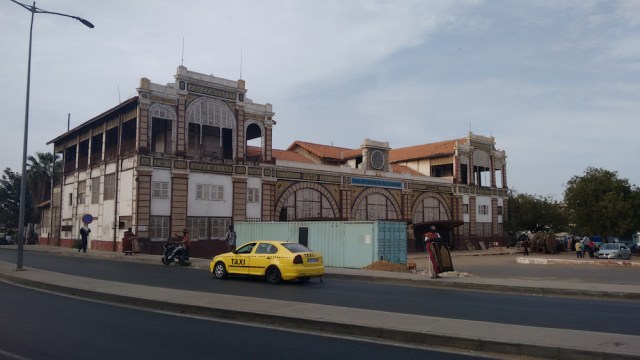 french_train_station