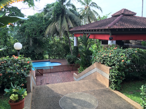 b12819c6-a2b8-4d01-804a-dea2ec8f5139